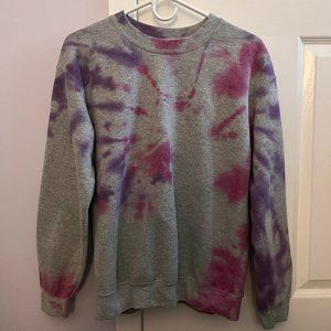Tie Dye Gildan Crewneck